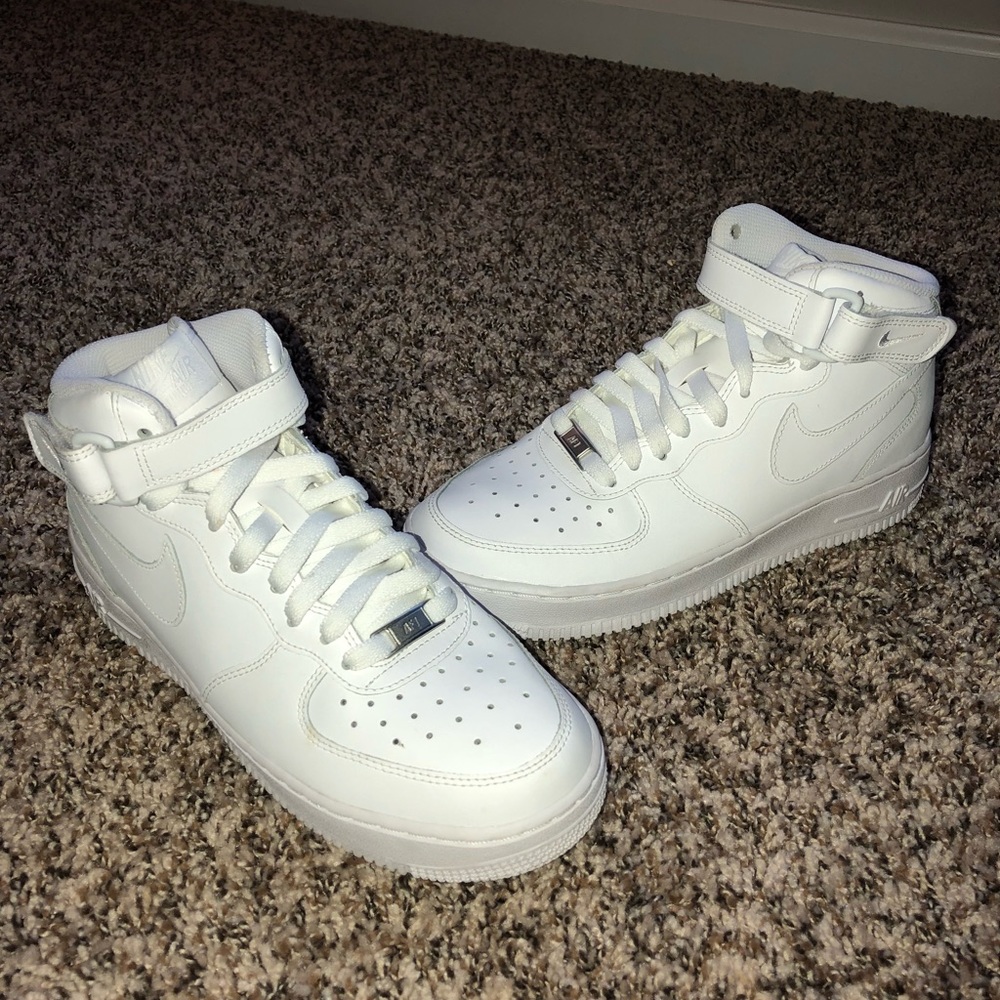 High top Air Force 1s